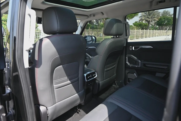 1,980 AED - FREE WARRANTY SERVICE - DEFENDER KIT - JETOUR T2 LUXURY