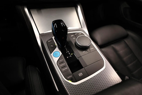 BMW | i4 eDrive40 | AED 2,500 monthly