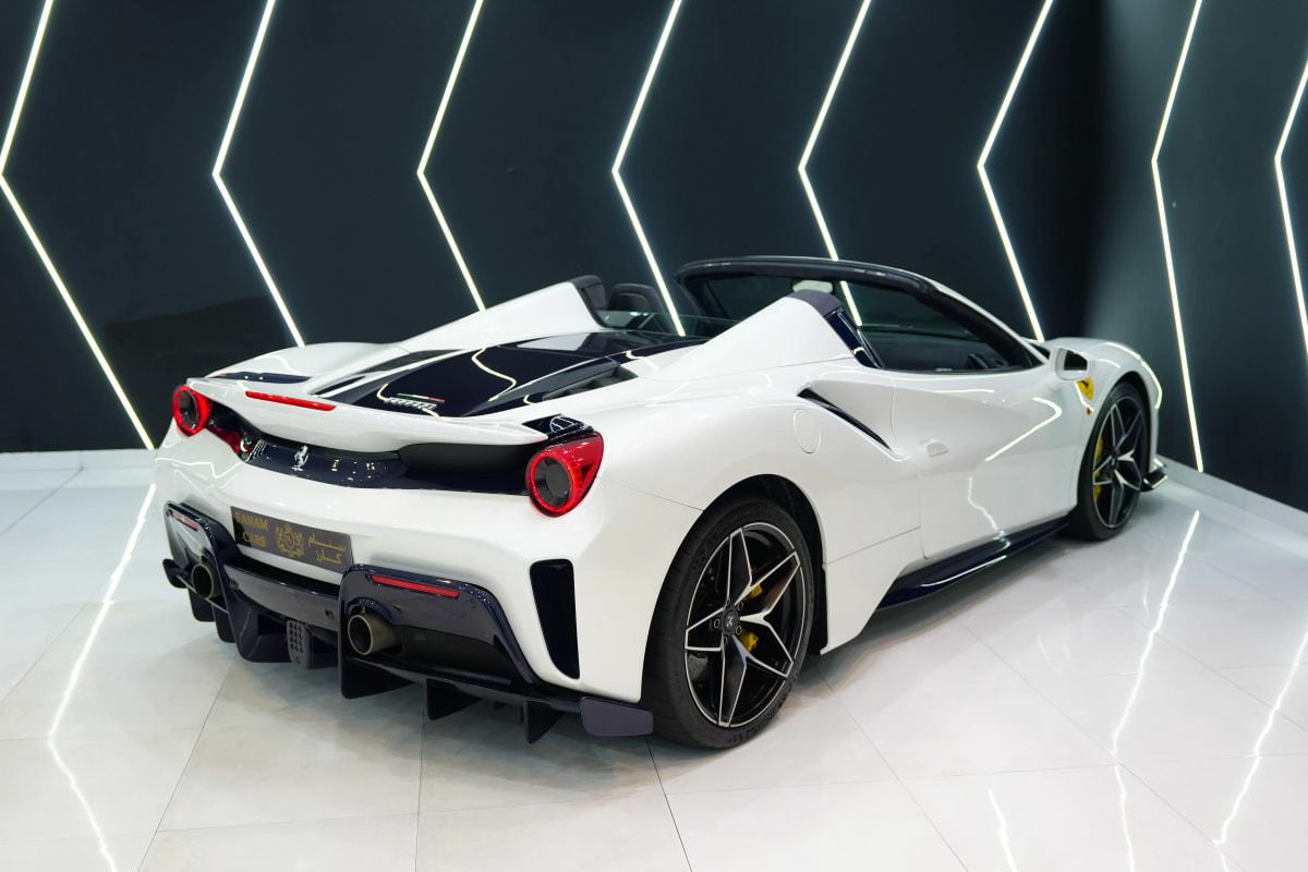 Ferrari 488 Pista Spider-2-2