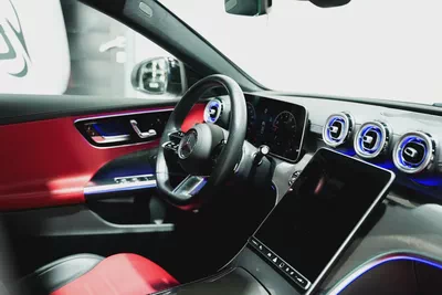 Mercedes-Benz C-Class C200 2025 GCC Specs-5