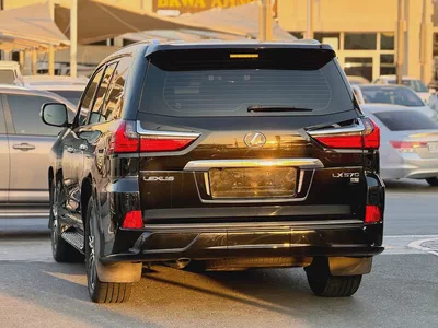 Pristine Lexus LX 570 Signature 2018 | GCC Specs | Full Service Historyلكزس LX570 سجنتشر صبغ وكاله-7