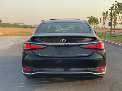 ES 300h 2021 model - GCC Specs - 2.5L 4-Cyl engine-4