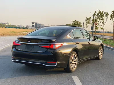 ES 300h 2021 model - GCC Specs - 2.5L 4-Cyl engine-5