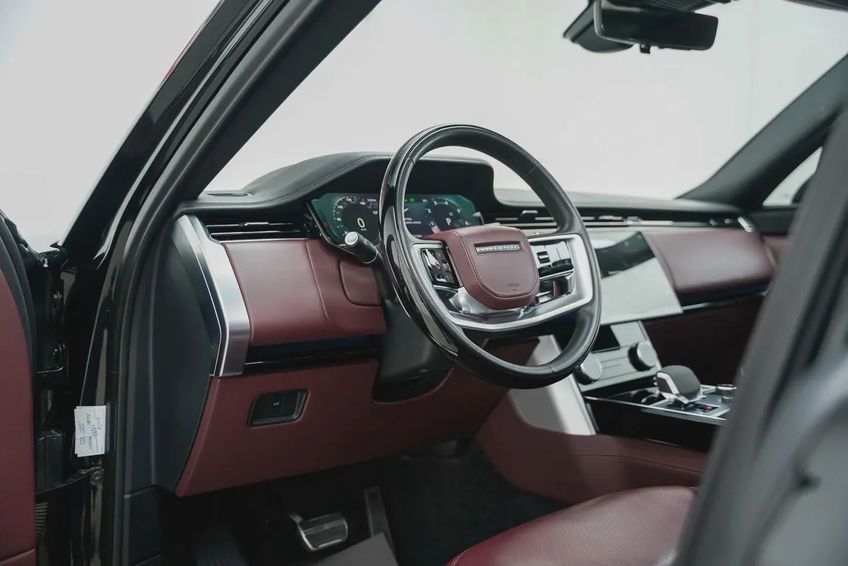 2023 Land Rover Range Rover P530 Autobiography-11-11