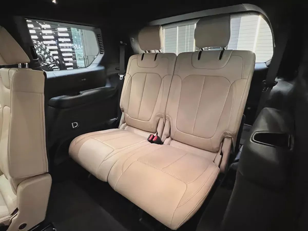 !! 2023!! Jeep | Grand Cherokee L | Limited | GCC Specs | Under Dealers Warranty | Just 55000 Driven-16-16