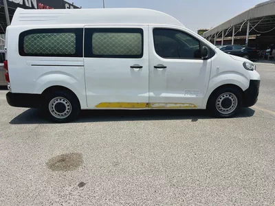 Peugeot Expert 2020 GCC Specs | Reliable Commercial Van | Well Maintained-7