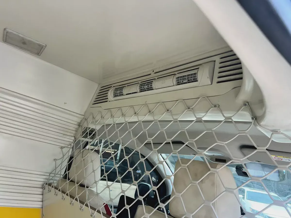 Peugeot Expert 2020 GCC Specs | Reliable Commercial Van | Well Maintained-6-6