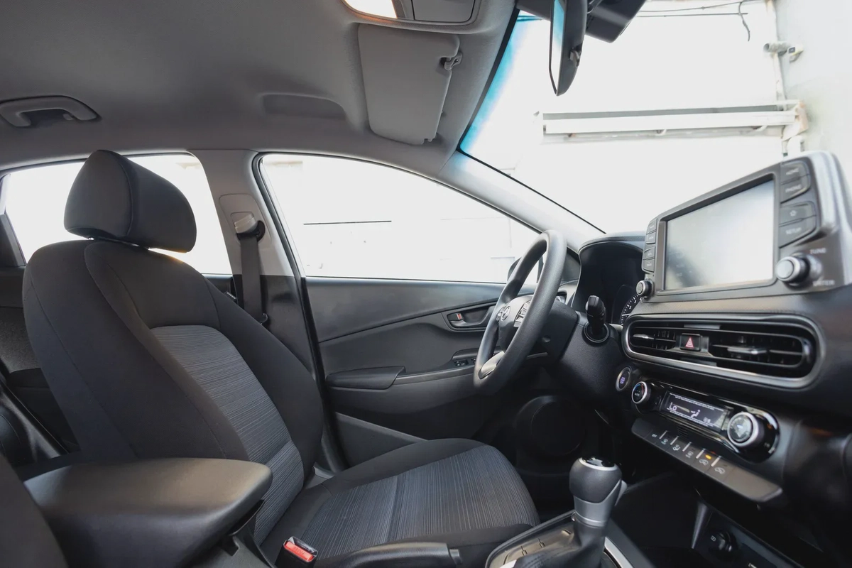 Hyundai Kona 2023-11-11