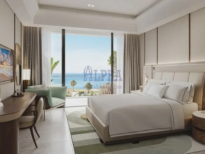 Luxurious |Beach front apartment | 1 Br-6