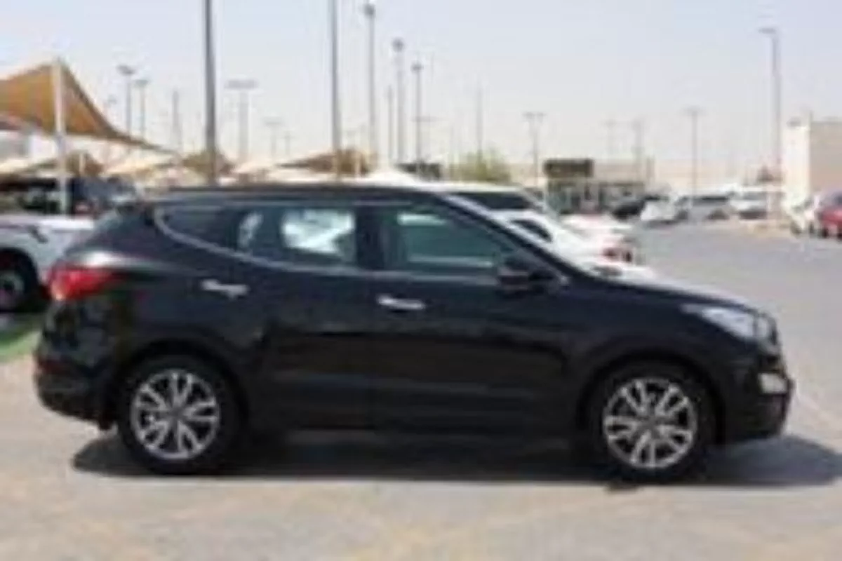 Used Hyundai Santa Fe 3.5L Mid AWD 2015-3-3