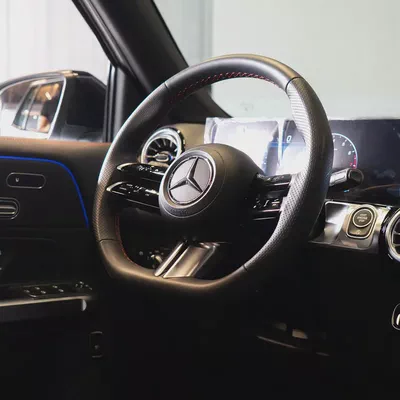 AED 3,544 P.M • 0% Downpayment • Mercedes-Benz GLB 200  • Agency Warranty-10