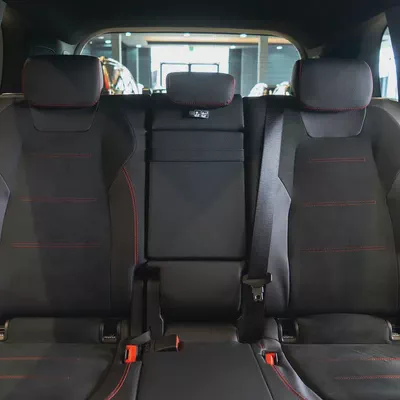 AED 3,544 P.M • 0% Downpayment • Mercedes-Benz GLB 200  • Agency Warranty-15