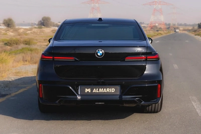BMW 735i M SPORT INDIVIDUAL || 2026 || MASTER CLASS || UNDER WARRANTY || GCC || SMOKE WHITE INTERIOR-3