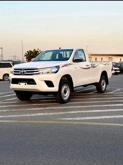 Toyota Hilux Single Cab Base 2026 GCC Specs-0