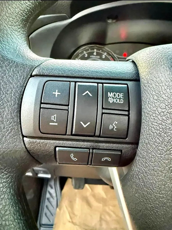 Toyota Hilux Single Cab Base 2026 GCC Specs