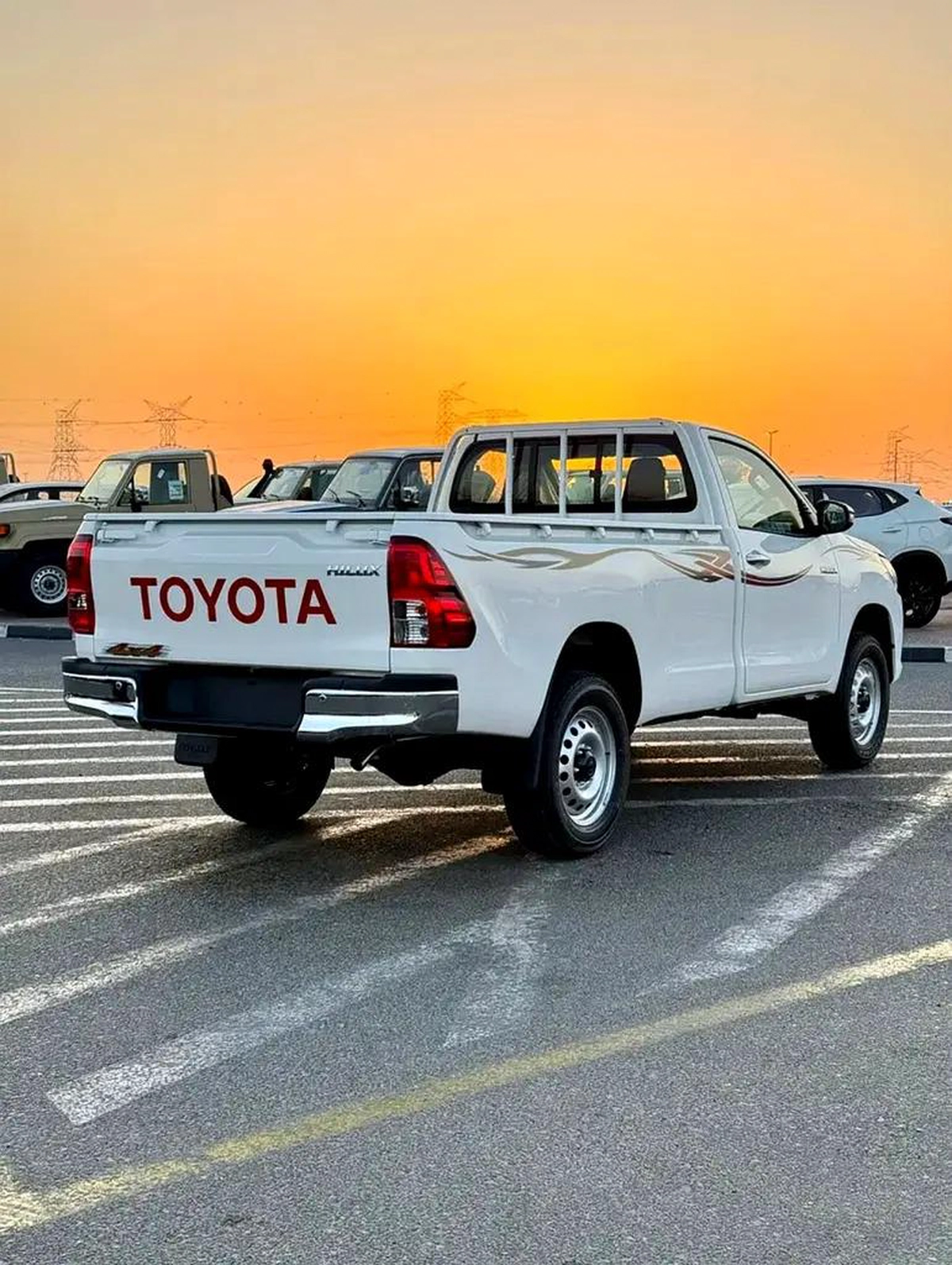 Toyota Hilux Single Cab Base 2026 GCC Specs-13-13
