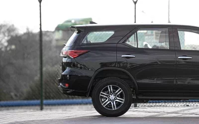 Toyota Fortuner EXR 2.7L (160 HP)-4
