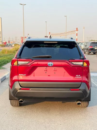 Toyota RAV4 XLE HEV Hybrid-3
