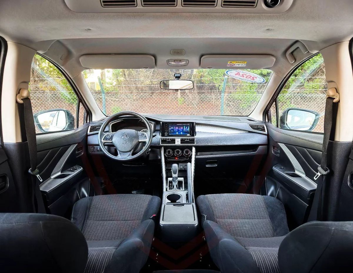 Mitsubishi Xpander MEDIUM LINE Mid 1.5L Mitsubishi Xpander | 1.5 L | 2024 | GCC | Accident-Free |  In Excellent Conditi-12-0