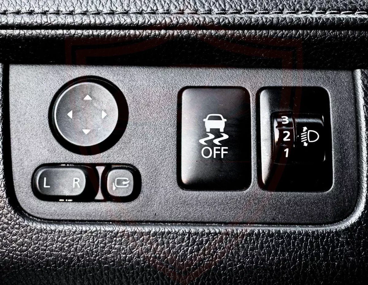 Mitsubishi Xpander MEDIUM LINE Mid 1.5L Mitsubishi Xpander | 1.5 L | 2024 | GCC | Accident-Free |  In Excellent Conditi-16-0