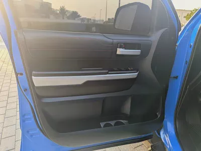 TOYOTA TUNDRA 2019 AMERICAN SPECIFICATION INTERIOR AND EXTERIOR EXCELLENT CONDITION-18