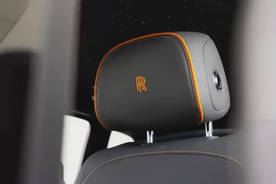24,610 AED / month | 60 months | 0% DP | 2022 Rolls Royce Cullinan Black Badge-12