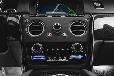 24,610 AED / month | 60 months | 0% DP | 2022 Rolls Royce Cullinan Black Badge-14