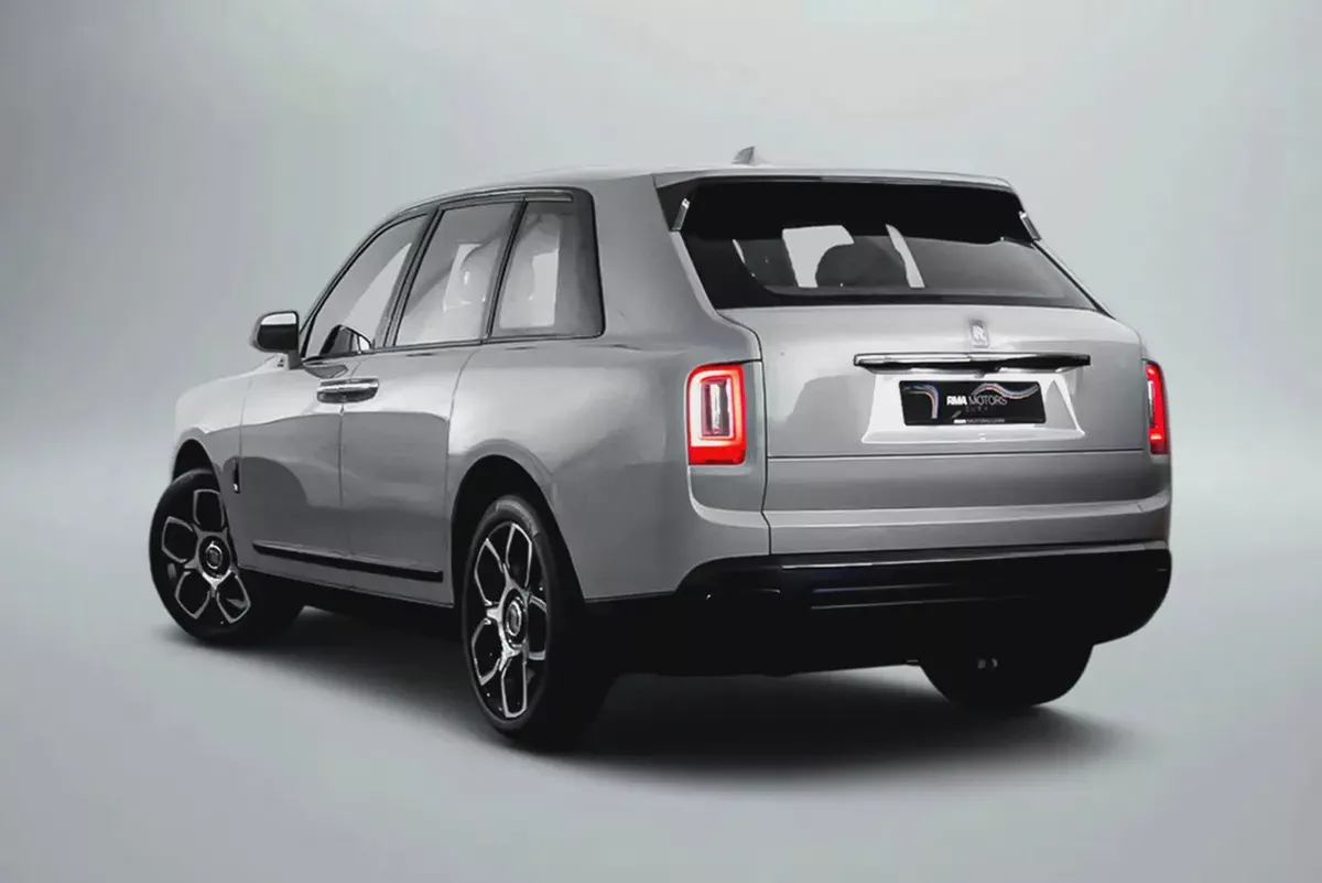24,610 AED / month | 60 months | 0% DP | 2022 Rolls Royce Cullinan Black Badge-1-1