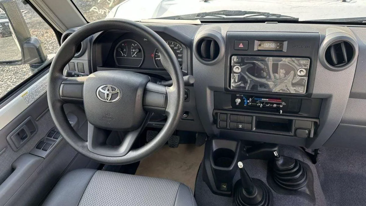 Toyota Land Cruiser 70 LC 78 HARDTOP 4.0L MT Land Cruiser Hard Top 5 doors 4.2L Diesel 2026-16-0