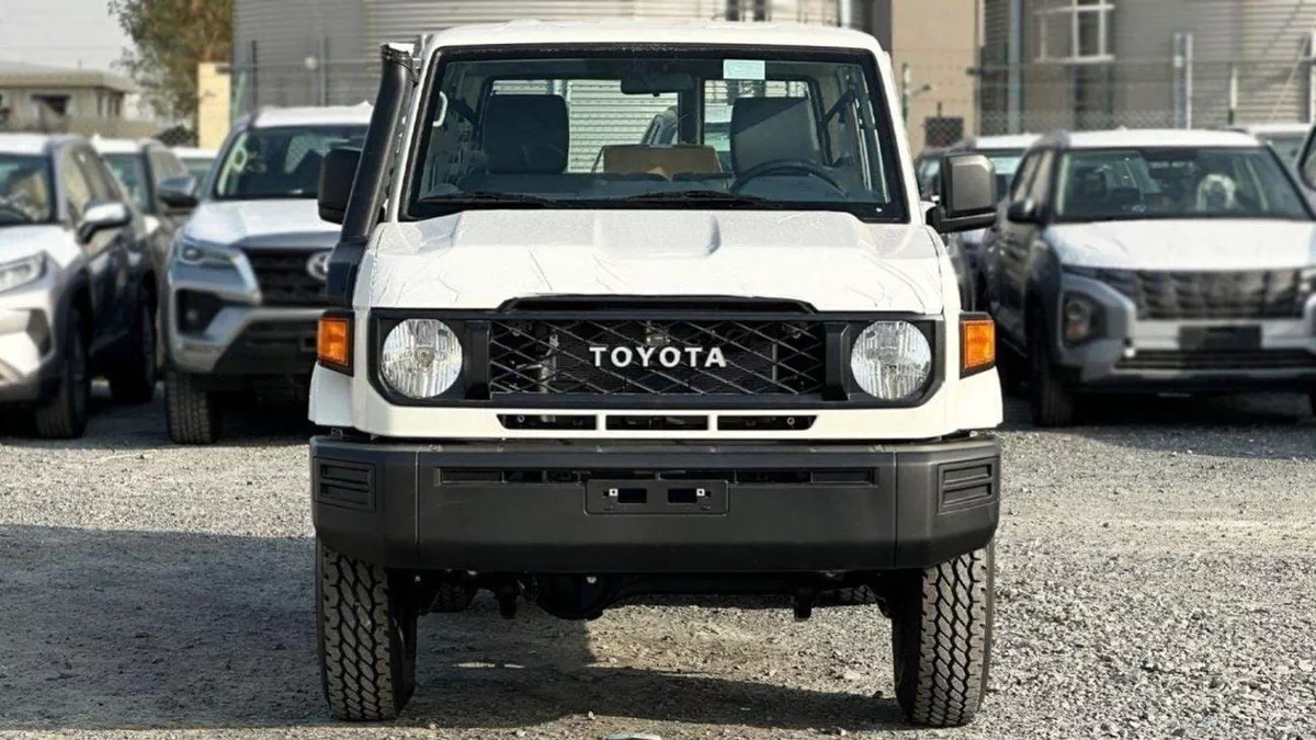 Toyota Land Cruiser 70 LC 78 HARDTOP 4.0L MT Land Cruiser Hard Top 5 doors 4.2L Diesel 2026-2-0