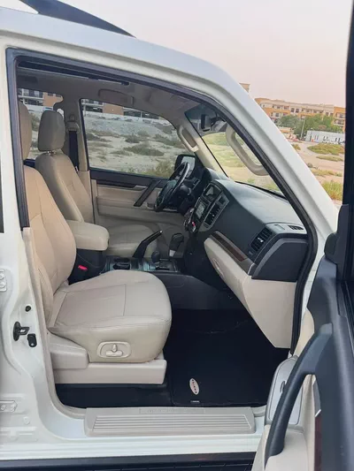 Pajero 2019 Full Option 3.8 Extension Condition-16