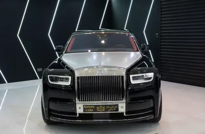 Rolls-Royce Phantom VIII-1