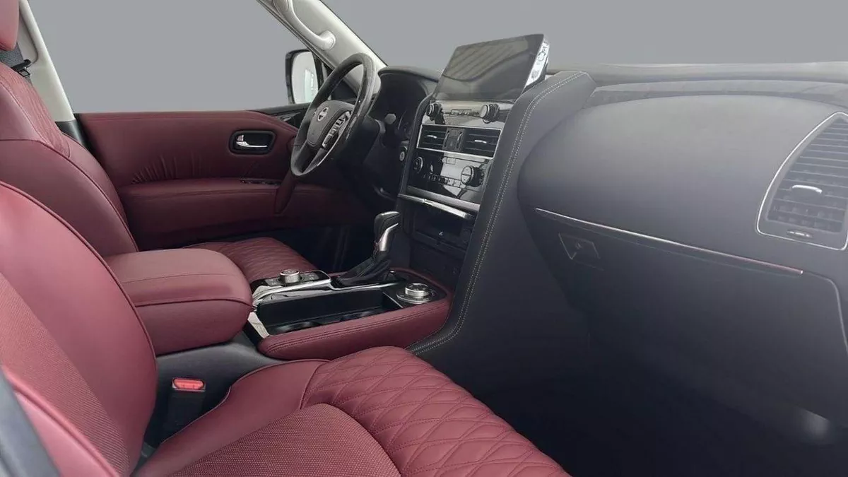 Nissan Patrol LE PLATINUM CITY Nissan Patrol 2024 5.6L 0KM (Export ONLY)-11-0