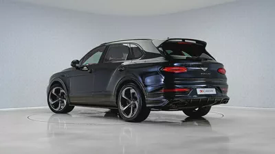 2022 Bentley Bentayga V8 S | GCC Specs | 1 Year Unlimited Warranty | Excellent Condition-1