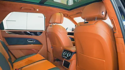 2022 Bentley Bentayga V8 S | GCC Specs | 1 Year Unlimited Warranty | Excellent Condition-4