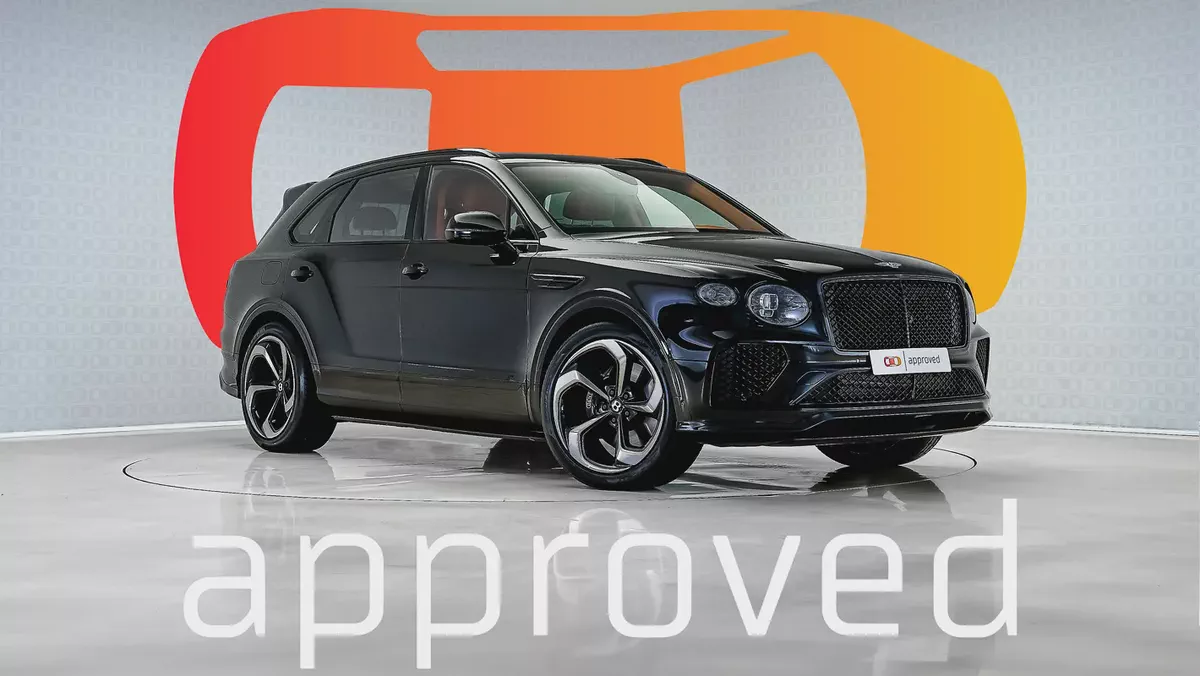 2022 Bentley Bentayga V8 S | GCC Specs | 1 Year Unlimited Warranty | Excellent Condition