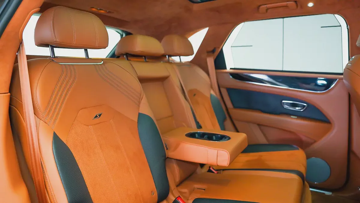 2022 Bentley Bentayga V8 S | GCC Specs | 1 Year Unlimited Warranty | Excellent Condition-6-6