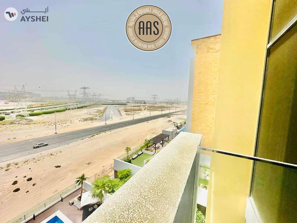 Pool view •• chiller free •• spacious layout •• corner unit-7-7