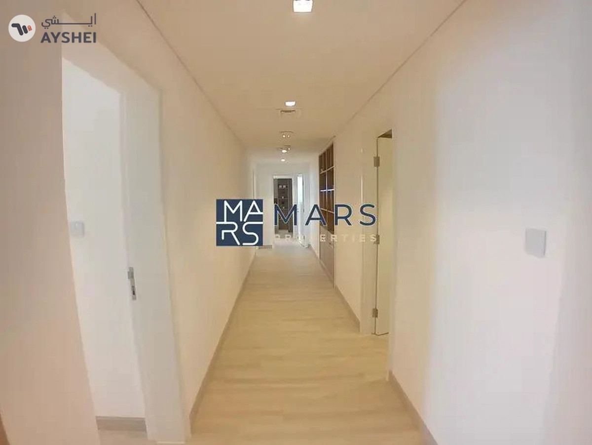 Sea view | privet beach | free hold | 3bhk | lavish luxury