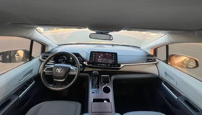 Toyota Sienna LE 2021 Toyota Sienna Hybrid 2.5L V4 - 7 Seater Doors Full Auto With Radar --9