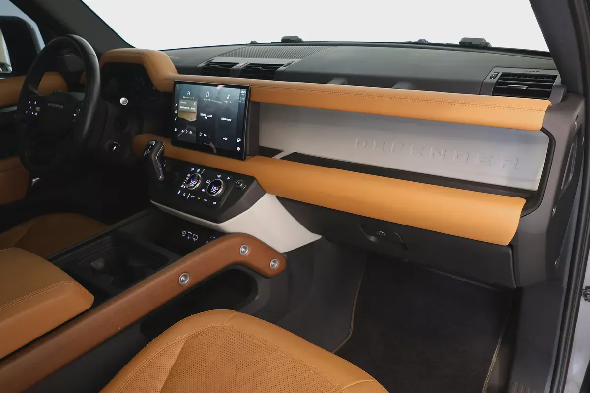 2023 Land Rover Defender 110 S | GCC Specs | Pristine Condition-15-15