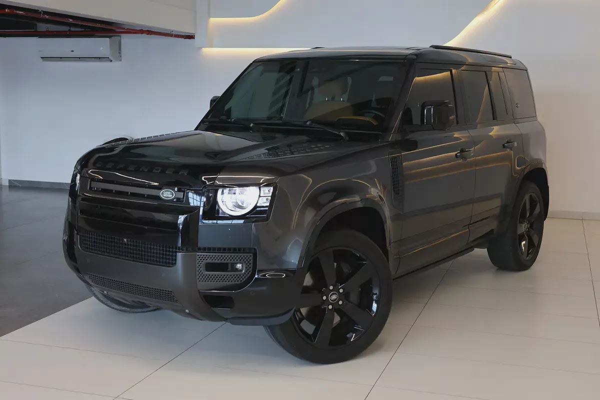 2023 Land Rover Defender 110 S | GCC Specs | Pristine Condition-1-1