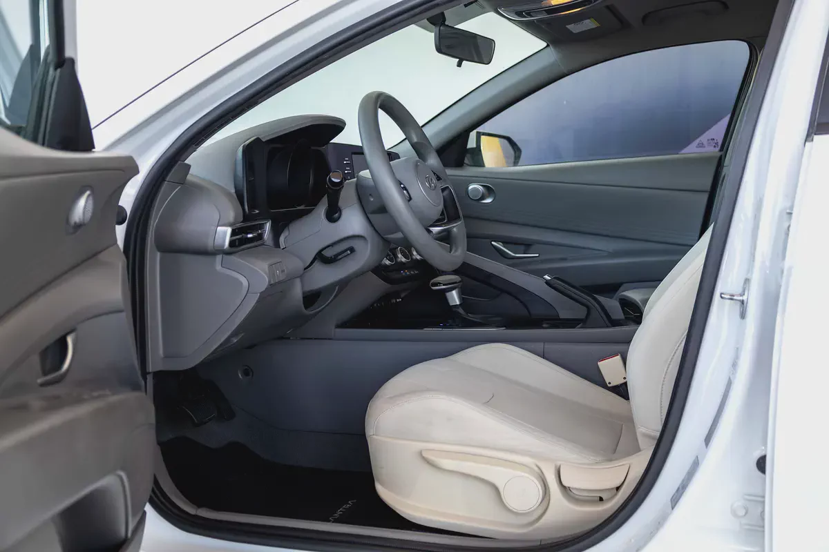 2023 Hyundai Elantra Smart l AED 736 Monthly l 3 Months Warranty | Free Courtesy Car Included-7-7