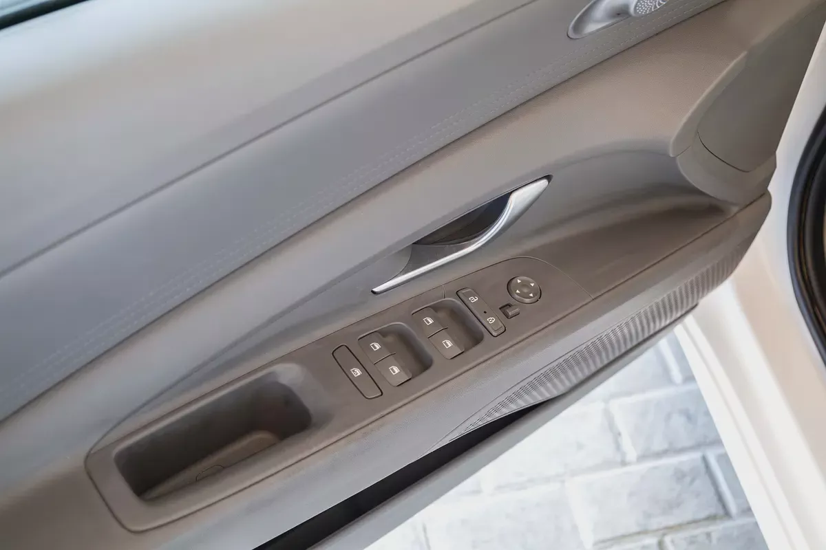 2023 Hyundai Elantra Smart l AED 736 Monthly l 3 Months Warranty | Free Courtesy Car Included-8-8