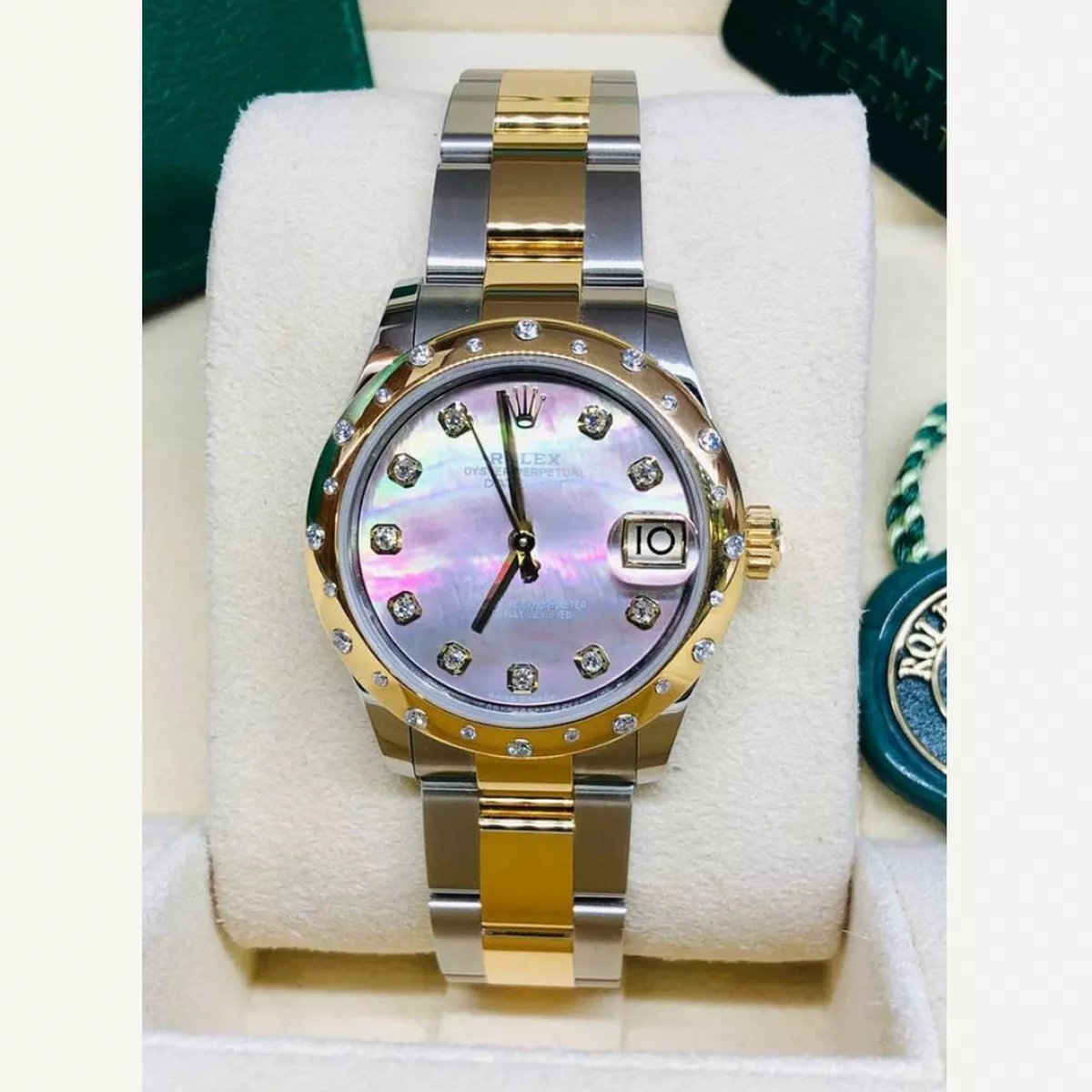 Rolex Datejust Mother of Pearl Diamond Dial 31mm with Oyster Bracelet | Condition: Like new & unworn | Year of production 2021 | Original box | Original papers-8-8