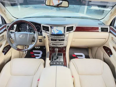 لكزس LX 570 ابيض / بيج 2014 (الفطيم)-9