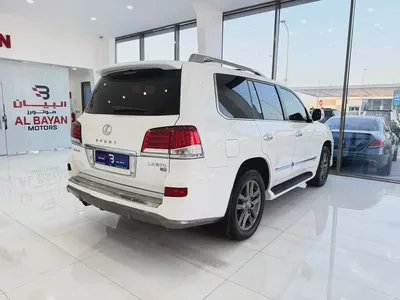 لكزس LX 570 ابيض / بيج 2014 (الفطيم)-2