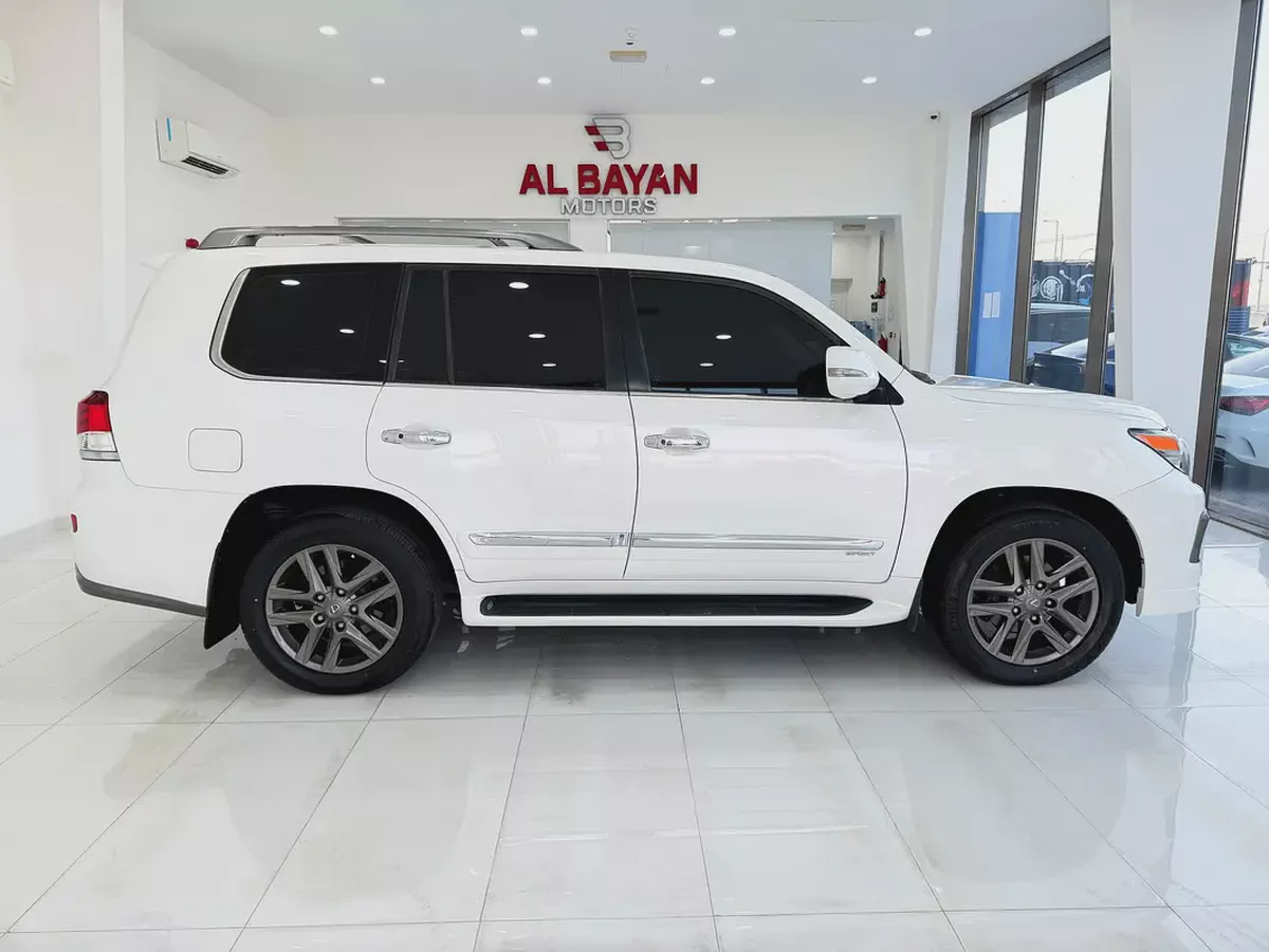 لكزس LX 570 ابيض / بيج 2014 (الفطيم)-6-6