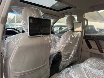 Toyota Prado GXR 2.7L (164 HP) 4WD (7 Seater)-8