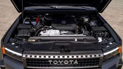 Toyota Prado GXR Toyota Prado LUXURY 2.8L Diesel AT Full Option  MY2025 - All colors Available-7